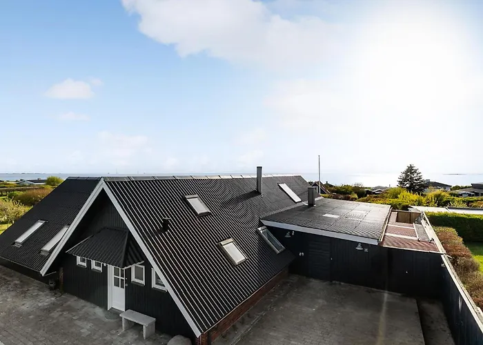 Ferienhaus Cozy In *